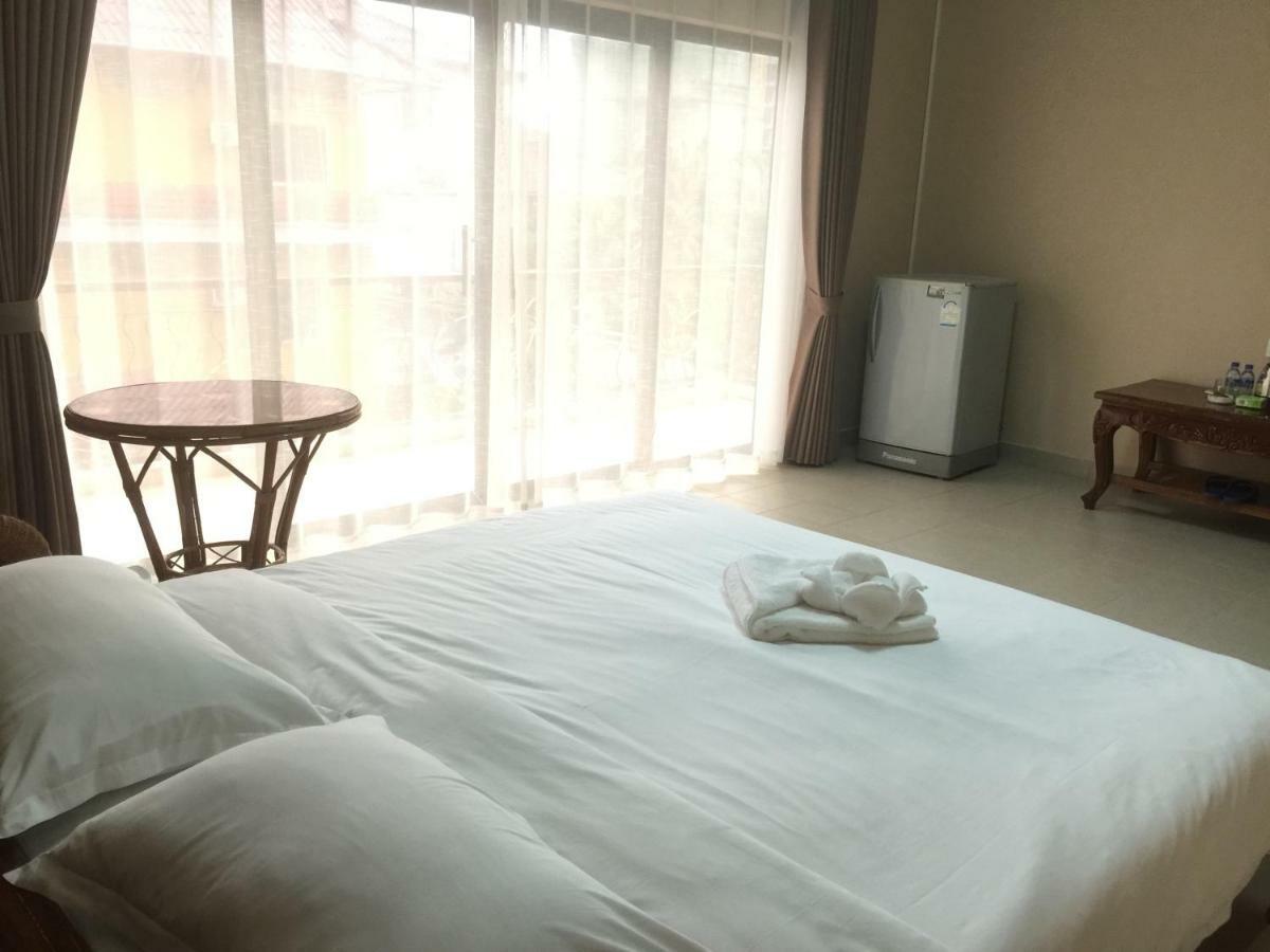 Golden Rooster Hotel Sihanoukville Luaran gambar