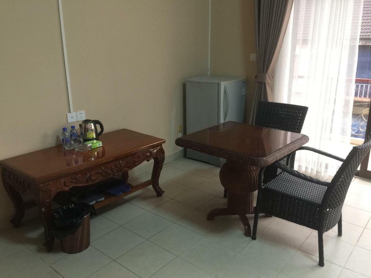 Golden Rooster Hotel Sihanoukville Luaran gambar